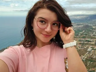 LyzMania's Thumb Image